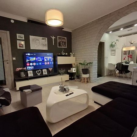 Apartment L&L シベニク エクステリア 写真