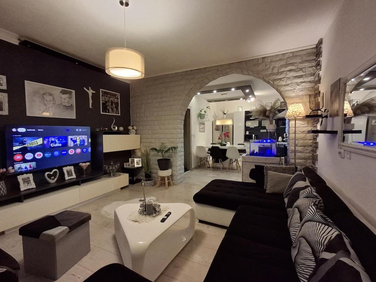 Apartment L&L シベニク エクステリア 写真